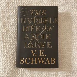 The Invisible Life of Addie LaRue by V.E. Schwab (HARDCOVER)